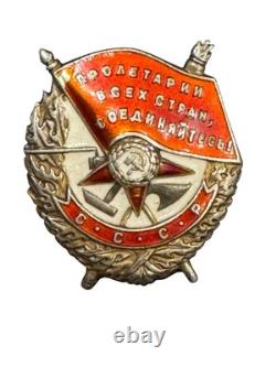 Médaille Vintage Soviétique de l'Ordre de la Bannière Rouge URSS Distinction Russe