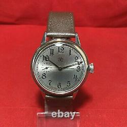 Montre Mécanique Soviétique Wristwatch Russe Urss Vintage Wristwatch Hommes Classic Watch