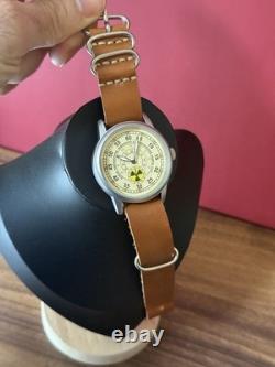 Montre Raketa Radiation Mécanique Militaire Poignet Russe Vintage Soviétique URSS Homme
