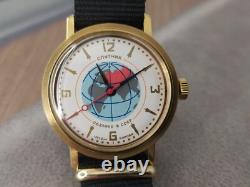 Montre Raketa Sputnik mécanique Kirova soviétique URSS russe homme militaire RARE