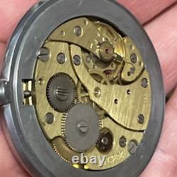 Montre de poche MOLNIJA vintage russe soviétique URSS 1941-45 drapeau CCCP Seconde Guerre mondiale