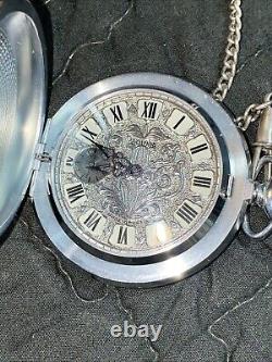 Montre de poche MOLNIJA vintage soviétique russe URSS 1941-45 drapeau CCCP WW2 excellente