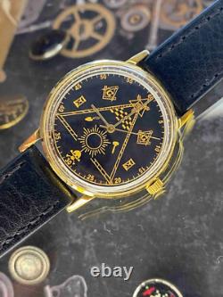Montre vintage maçonnique mécanique Poljot URSS russe soviétique deluxe slim pour homme
