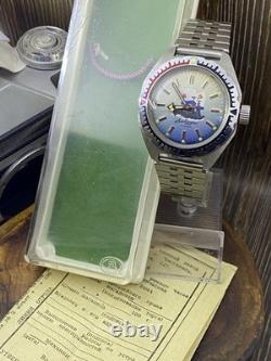 NOS VOSTOK Komandirskie Amphibian Albatros URSS montre soviétique russe #9005