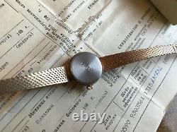 Nos! Chaika Échelle Soviétique Femmes Tissage Wrist Watch Pour Les Femmes Urss 1990