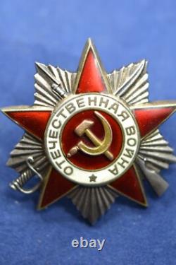Ordre de la Grande Guerre Patriotique SOVIÉTIQUE URSS RUSSE 569304. En très bon état.