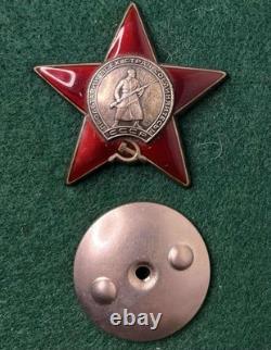 Ordre soviétique original de l'Étoile rouge WW2 #3599857
