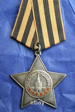 Original SOVIET USSR RUSSIAN SET GROUP OF ORDERS Great Condition	<br/>	Original SOVIET USSR RUSSIAN SET GROUP OF ORDERS En Excellent État