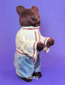 Ourson mécanique soviétique russe vintage en fourrure bordeaux, 9 pouces de haut, fonctionne.