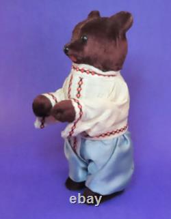 Ourson mécanique soviétique russe vintage en fourrure bordeaux, 9 pouces de haut, fonctionne.
