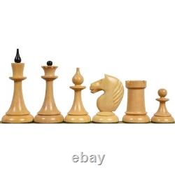 Pièces d'échecs reproduites de l'URSS russe soviétique lettone des années 1950 en ébène.