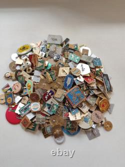 Plus de 350 pièces de COLLECTION LOT INSIGNES Tourisme Sport Politique SOVIÉTIQUES RUSSES