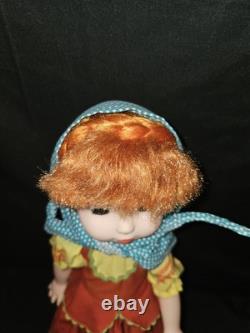 Poupée Russe Vintage aux Yeux Endormis 19 Fabrique de Jouets de Moscou Soviétique URSS