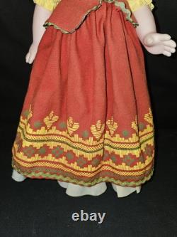 Poupée Russe Vintage aux Yeux Endormis 19 Fabrique de Jouets de Moscou Soviétique URSS