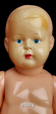 Poupée bébé garçon en celluloïd de grande taille de l'URSS soviétique des années 1950