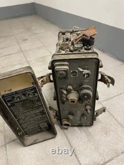 Récepteur émetteur-récepteur militaire UKF R-105M P-105M de l'Armée soviétique russe URSS