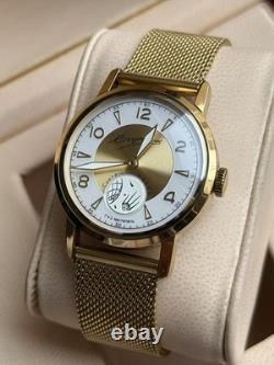 Regardez la montre Raketa Sputnik Mécanique Kirova Vintage Soviétique URSS Russe pour Hommes Espace