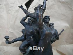 Russe Revolutionnaires Sculpture Statue En Bronze Rouge Propagande Soviétique Buste Rare