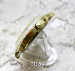 Slava AU Montre-bracelet russe de l'URSS plaquée or fonctionnant 5789