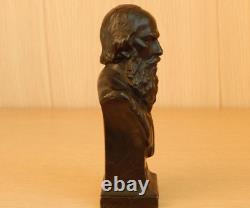 Statuette soviétique vintage du grand écrivain russe Léon Tolstoï sculpture URSS