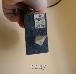 Statuette vintage de l'URSS Sculpture SVERDLOVSK PLANT GEMS RUSSES ROCHE URAL