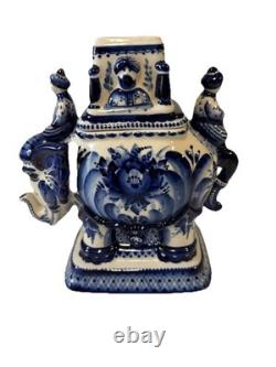 Théière vintage en porcelaine Gzhel soviétique/russe, signée par l’auteure A. R. Borisova, 9,5