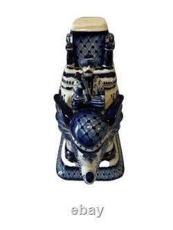 Théière vintage en porcelaine Gzhel soviétique/russe, signée par l’auteure A. R. Borisova, 9,5
