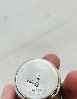 Très ancienne 4 Belle 19ème siècle russe et soviétique argent. 875 Tasses Classiques