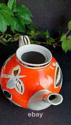 USSR Porcelaine Soviétique Russe THÉIÈRE Ensemble Tasse & Soucoupe Pomme Usine Polonnoe