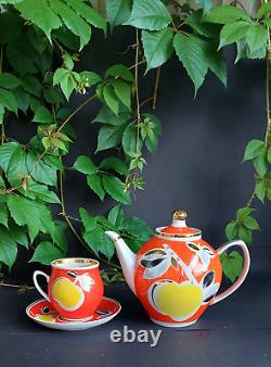 USSR Porcelaine Soviétique Russe THÉIÈRE Ensemble Tasse & Soucoupe Pomme Usine Polonnoe