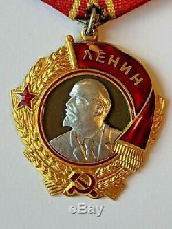 Urss Soviétique De Russie Ordre De Lénine Avec Le Document