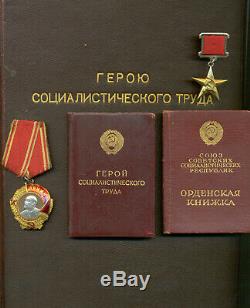 Urss Soviétique Russe Complet Groupe Documenté De Héros Du Travail Socialiste
