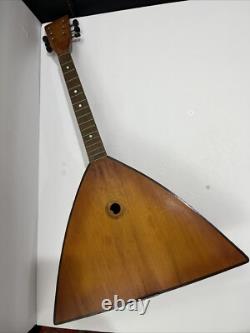 VTG Balalaïka Russe à Six Cordes Instrument Musical Époque Soviétique Fabriqué en URSS
