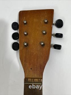 VTG Balalaïka Russe à Six Cordes Instrument Musical Époque Soviétique Fabriqué en URSS