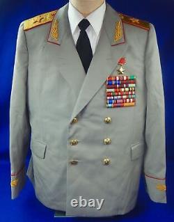 Veste uniforme tunique maréchal vintage soviétique russe URSS après la Seconde Guerre mondiale