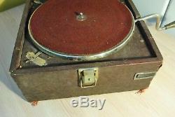 Vintage Portable Soviétique Gramophone Russe Pathéphone Molot Gramophone. Travaux