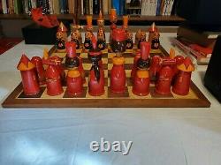 Vintage Soviétique Russe Babushka Chess Set Gros Bois Pieces Peint 6,5 Roi